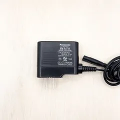 RC3-34 Panasonic パナソニック 純正 充電ACアダプター 電源アダプター 充電器 チャージャー 充電ケーブル バリカン ヒゲトリマー マルチバリカン プロリニアバリカン ERGC72K7658 80708-622のサムネイル