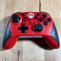 Nintendo　Switch　プロコン　HORI製　マリオバージョン