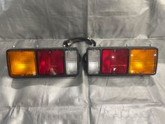FUSO/ISUZU/HINO/三菱/ふそう/日野/いすゞ/テールランプ/3連/純正/大型/中型/
