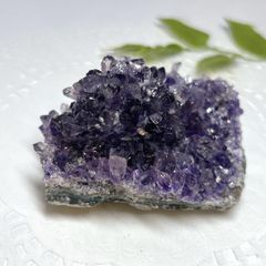 【E13486】 ウルグアイ産 アメシスト 天然石 鉱物 原石 パワーストーン 紫水晶 アメジスト