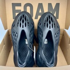 新品】adidas YZY FOAM RNR CARBON 27.5 - メルカリ