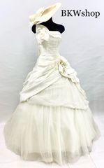 ＜現品限り＞　used　ウエディングドレス　　アイボリーミカドサテンウエストドレープ　結婚式　お色直し　パーティー　芝居　コスプレ　ステージ　ダンス　舞台　レイヤー