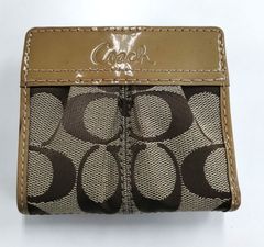 コーチ　COACH　二つ折り財布⑥