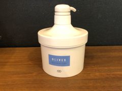 オリベックススポーツボディクリーム　ポンプタイプ