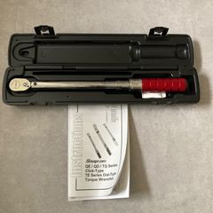 Snap-on スナップオン 3/8 (9.5mm) ダイヤル式トルクレンチ QEシリーズ QE2RN100R 締付工具　レッド