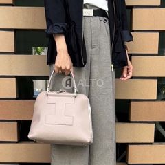 ☆2025春夏物モデル☆ IACUCCI イアクッチ GHIBLI ギブリ 4123 NUDE グレージュ ハンドバッグ・ショルダーバッグ