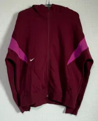 ( M ) NIKE(ナイキ) ウーマンズ フード ジップアップ バーガンディー