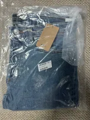 APC A.P.C.(アー・ペー・セー) プチ ニュー スタンダード インディゴブルー 31