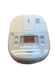 東芝 IH炊飯ジャー(3合炊き) ホワイト RC-5XE5 中古 1