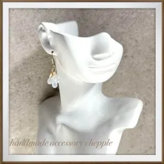 No.1489 ハンドメイドピアス　ハンドメイドイヤリング　シャム　レッドのピアス　赤いイヤリング　チェコビーズのピアス　チェコビーズのイヤリング