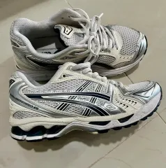 2025年最新】gel-kayano 14 white midnightの人気アイテム - メルカリ