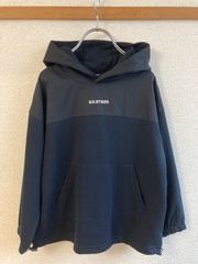 かっこいいシンプルキッズパーカー【ブラック・ベージュ】２色　お値下げ トレーナー　フード付き