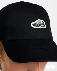 NIKE(ナイキ) 帽子 (新製品 L ー XL ）