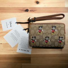 新品未使用品 DISNEY x COACH *ディズニー100周年 リストレット - メルカリ