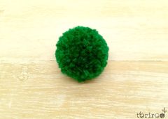 ポンポンマグネット　ハンドメイド