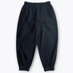 【美品】HOMME PLISSE ISSEY MIYAKE プリーツパンツ 黒 2000000020808のサムネイル