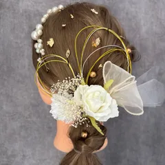成人式髪飾り　和装前撮り　振り袖　結婚式　卒業式　袴　パール　ドライフラワー　ホワイトローズ　パールカチューシャ　かすみ草ドライフラワー　ヘッドドレス