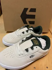 2024年最新】エトニーズ etnies メンズの人気アイテム - メルカリ