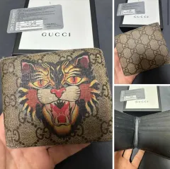 希少✨GUCCI 二つ折り財布 アングリーキャット GGスプリーム マルチカラー