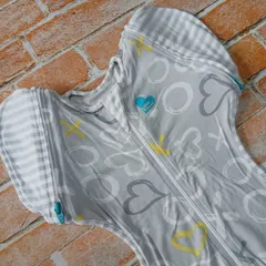 【51】スワドルアップ◎バンブーライト◎Mサイズ◎夏用サラサラ生地◎赤ちゃんぐっすり◎ママも休める奇跡のおくるみ◎正規品◎ラブツリー◎