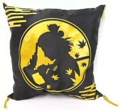 【中古】クッション・本体 [単品] 坂本龍馬 座布団 「PS5/PS4ソフト 龍が如く 維新! 極 DXパック セガストア限定」 同梱品