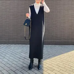 ワンピース ノースリーブ ロングワンピース マキシ丈ワンピース 無地 レイヤード風 vネック スッキリ 体型カバー 30代40代50代60代 通勤 フォーマル 黒ワンピ