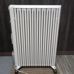 【K-0148】デロンギ DeLonghi ヒーター キャスター付き 091521TEC 油入式 動作確認済み