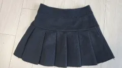 UNIQLO(ユニクロ) キッズ 黒 プリーツ ミニ スカート XS