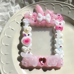 ୨୧ホイップデコトレカケース　ホワイト×ピンク うさ耳ෆ˚* B8縦入れ　硬質ケース