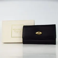 【NINA RICCI】ニナリッチ キーケース ブラック レディース【中古】8-446