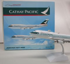 1/200 B747-400 キャセイパシフィック航空 B-HUJ [2537A]【D】zvt060211m