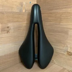 ブラック アルミロードバイク（メルカリ様の提示記載通り） ブラック アルミロードバイク（メルカリ様の提示記載通り）