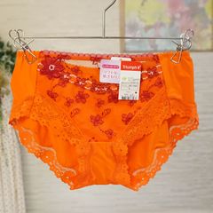 トリンプ　Triumph　Lサイズ　花柄　刺繍　オレンジ　ショーツ