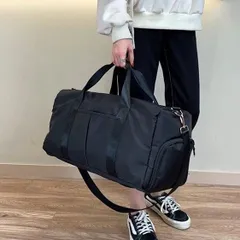 新品 ゴルフバッグ スポーツ用 撥水 ボストン型 旅行鞄 大容量 アウトドア ショルダーストラップ ナイロン ジム通い A4書類収納 靴入れ可能