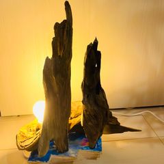 愛と認識との出発　流木アート　インテリア　LED間接照明