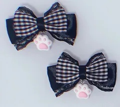 リボンヘアクリップ ブラック ギンガムチェック 肉球チャーム ♡量産型地雷系ハンドメイドゴスロリ病みかわいい猫アイドルコンカフェ黒推し活ヘアメ