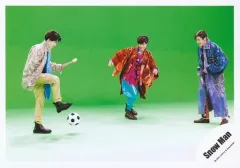 【中古】生写真(ジャニーズ) Snow Man/渡辺翔太・阿部亮平・目黒蓮/横型・全身/シングル「ブラザービート」MV＆ジャケ写オフショット/公式生写真