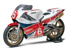k*6様 タミヤ 1/12 ヤマハ YZR500 '01 ノリック仕様 完成品 k*6様 タミヤ 1/12 ヤマハ YZR500 '01 ノリック仕様 完成品