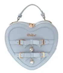 LIZ LISA リボン♡ハートチャーム付き ボストンバッグ 新品❤︎可愛い系 LIZ LISA リボン♡ハートチャーム付き ボストンバッグ 新品