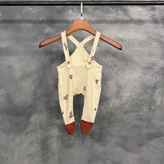 ORGANIC ZOO 肩紐足つきサロペット　オリーブ柄　ロンパース　3-6month 赤ちゃん オーガニックズー  ベビー