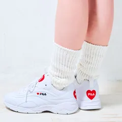 2023年最新】fila スニーカー ハートの人気アイテム - メルカリ