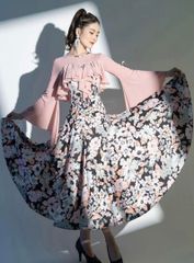 新品未使用 甘ロリワンピース♪リボン×フリル×パールで可愛い