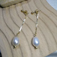 14kgf　大粒パールが揺れるロングピアス　【P006】