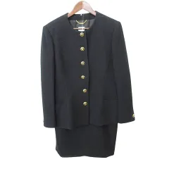 2025年最新】CELINE ビジネス スカートスーツ上下の人気アイテム