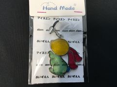 ハンドメイド　レジンストラップ　2031