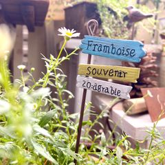 ガーデンピック 木製 看板 可愛い多肉植物 花 寄せ植え オブジェ 装飾 ナチュラルガーデン ガーデニング雑貨