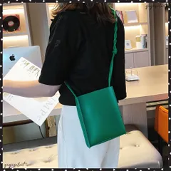 ショルダーバッグ スクエア型 小さめスマホバッグ ポシェット メッセンジャーバッグ レディース 斜めがけ 大人 可愛い レザー シンプル お出かけおしゃれミニバッグ 韓国ファッション iPhone収納