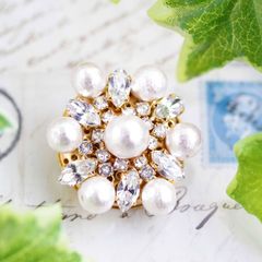 【pearls ＆ crystals】パール＆クリスタル・ブローチ(3)［コットンパール／クリスタルガラス］