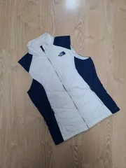 レディース THE NORTH FACE(ザノースフェイス) ダウンベスト サイズ 90