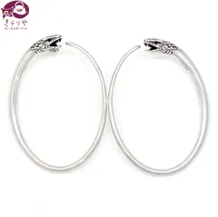 2025年最新】セリーヌピアス片耳の人気アイテム - メルカリ